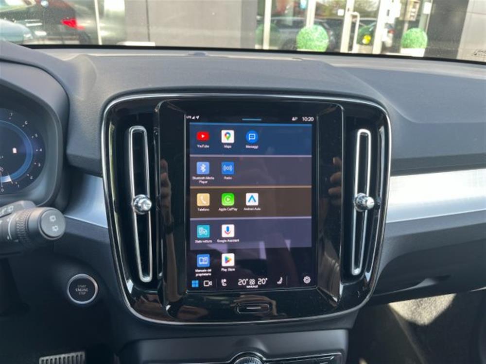 XC40 XC40 B3 CORE AUTOMATICO 1