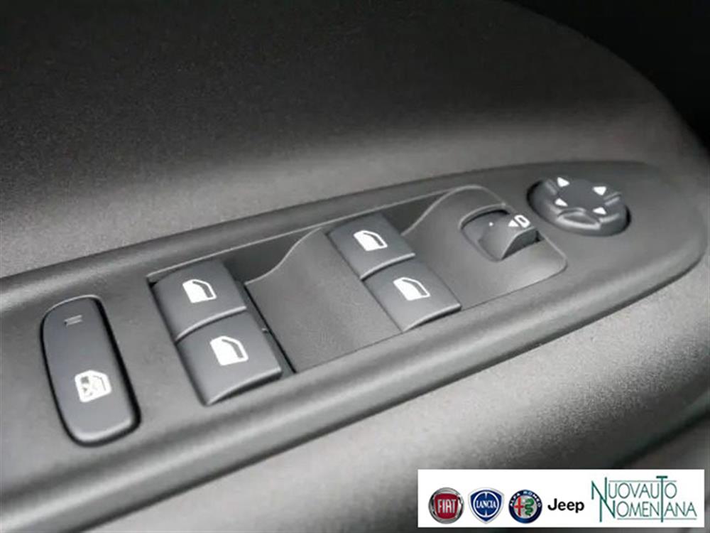 Junior Junior 1.2 136 CV Hybrid eD