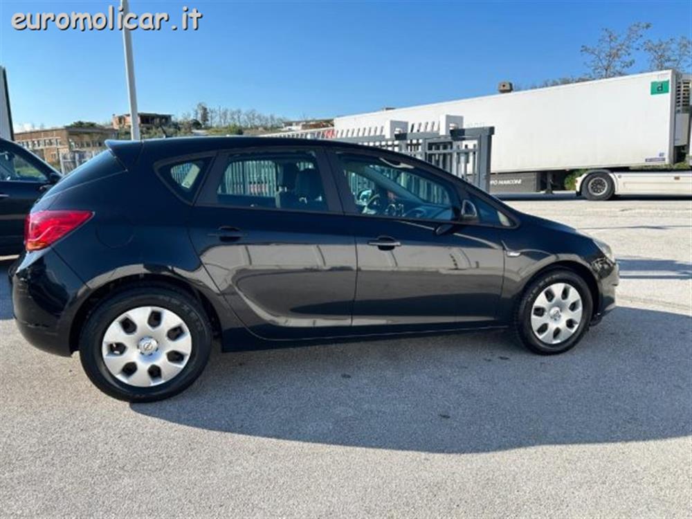 Astra Astra 1.7 CDTI 110CV Cosmo