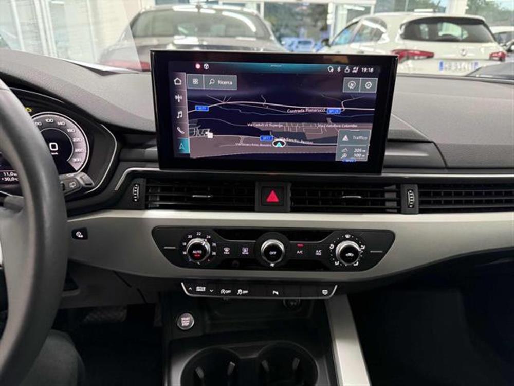 A4 A4 Avant 30 TDI/136 CV