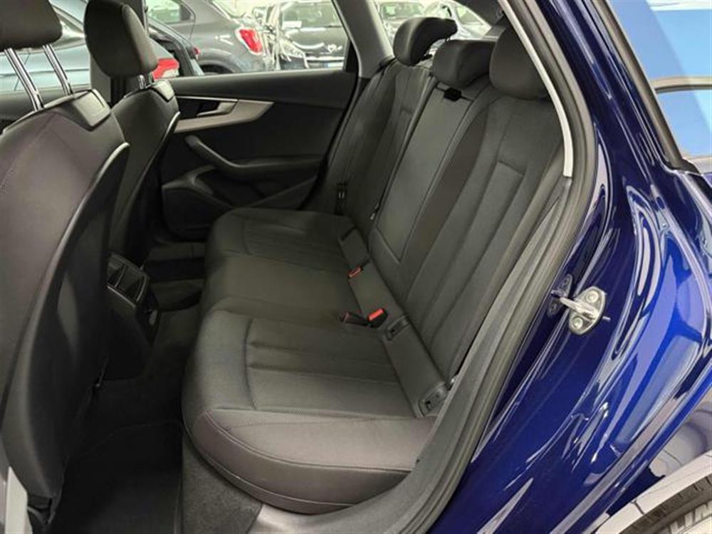 A4 A4 Avant 30 TDI/136 CV