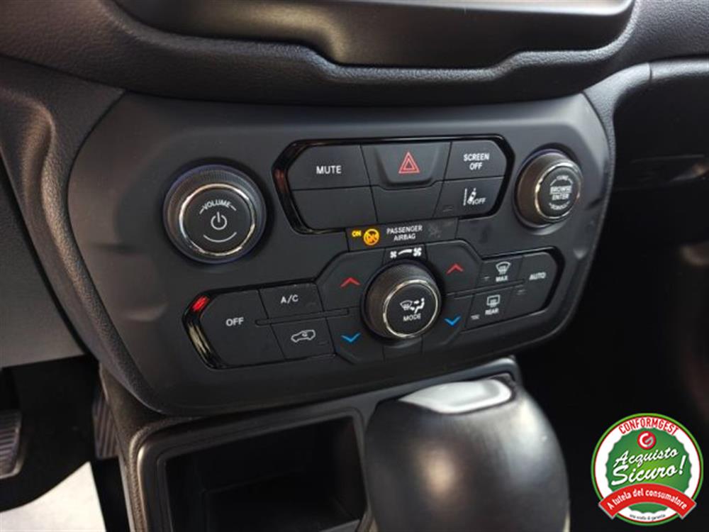 Renegade Renegade 1.5 Turbo T4 MHEV Li