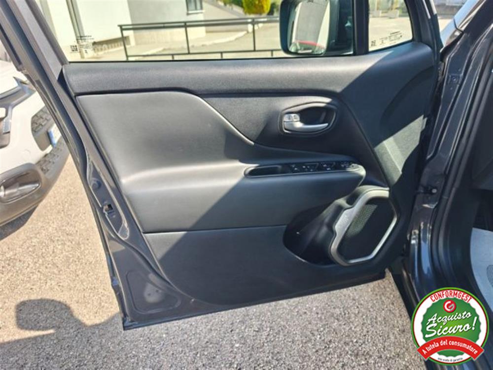 Renegade Renegade 1.5 Turbo T4 MHEV Li