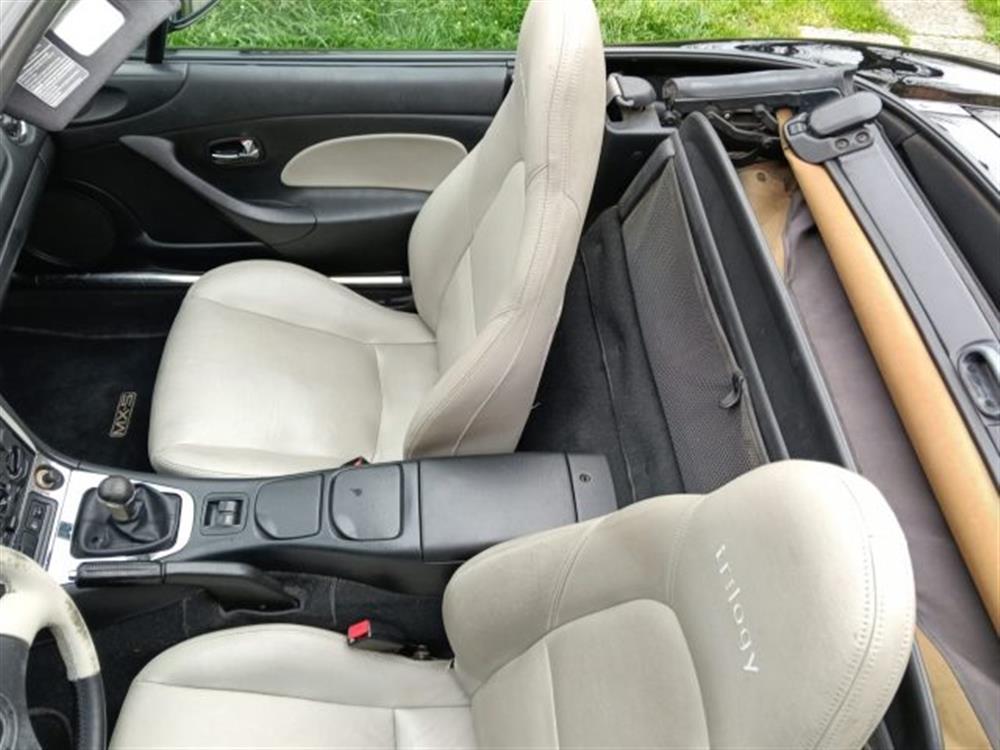 MX-5 MX-5 1.6i 16V cat Trilogy