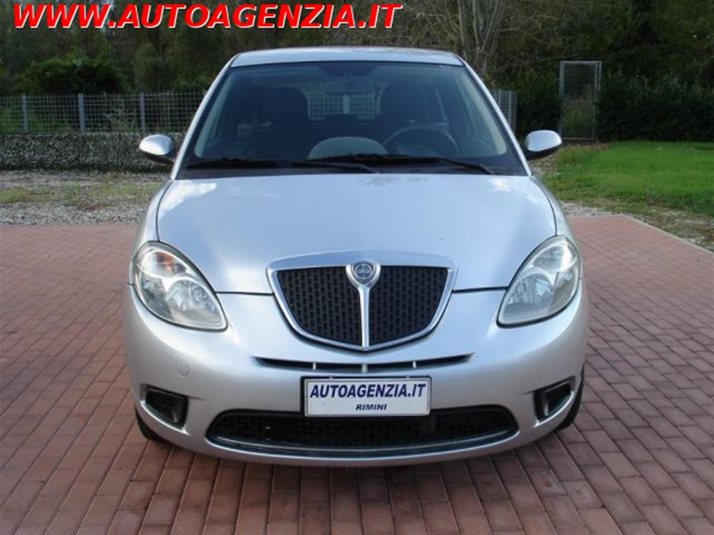 Ypsilon Ypsilon 1.3 MJT 75 CV Oro