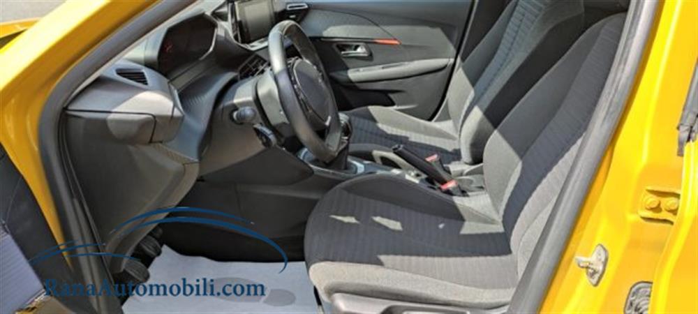 208 208 1.2 5p. Active Km527