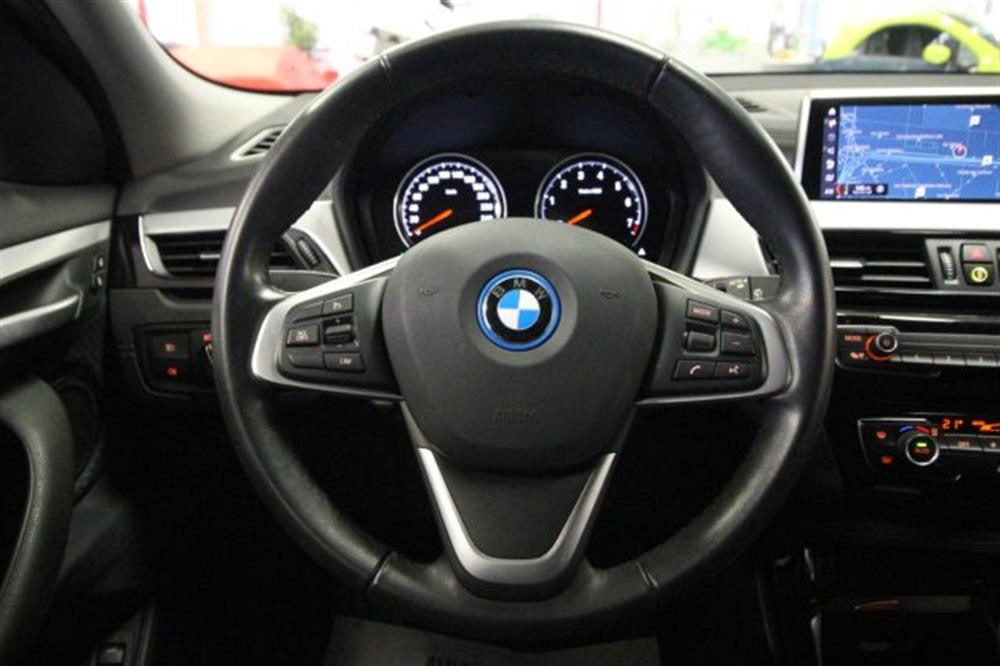 X2 X2 xDrive25e Business-X