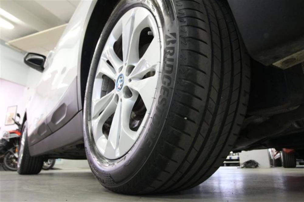 X2 X2 xDrive25e Business-X