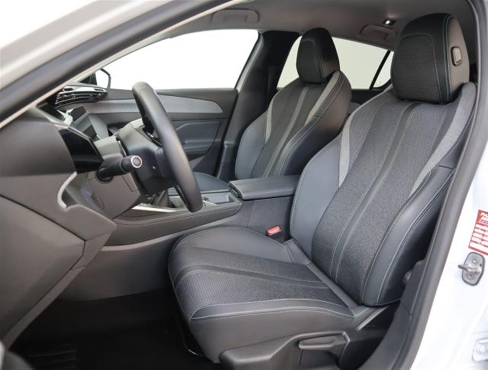 308 308 Allure PureTech 130C