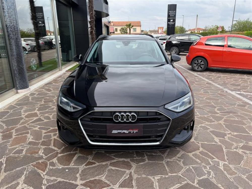 A4 A4 AVANT 30 TDI 136CV S