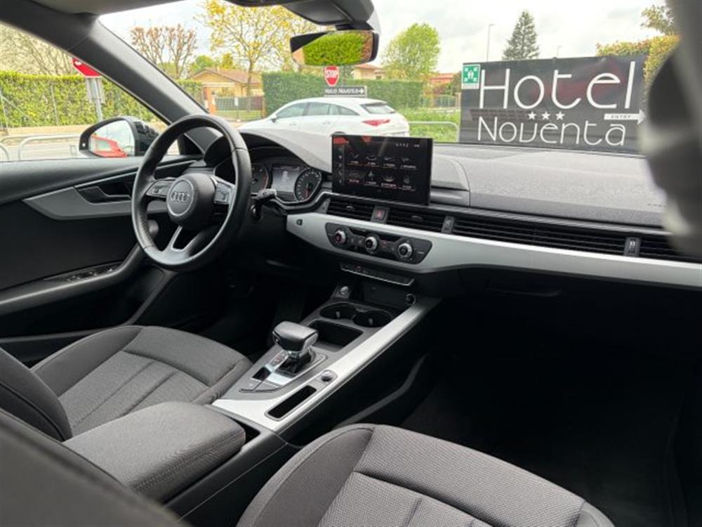 A4 A4 AVANT 30 TDI 136CV S