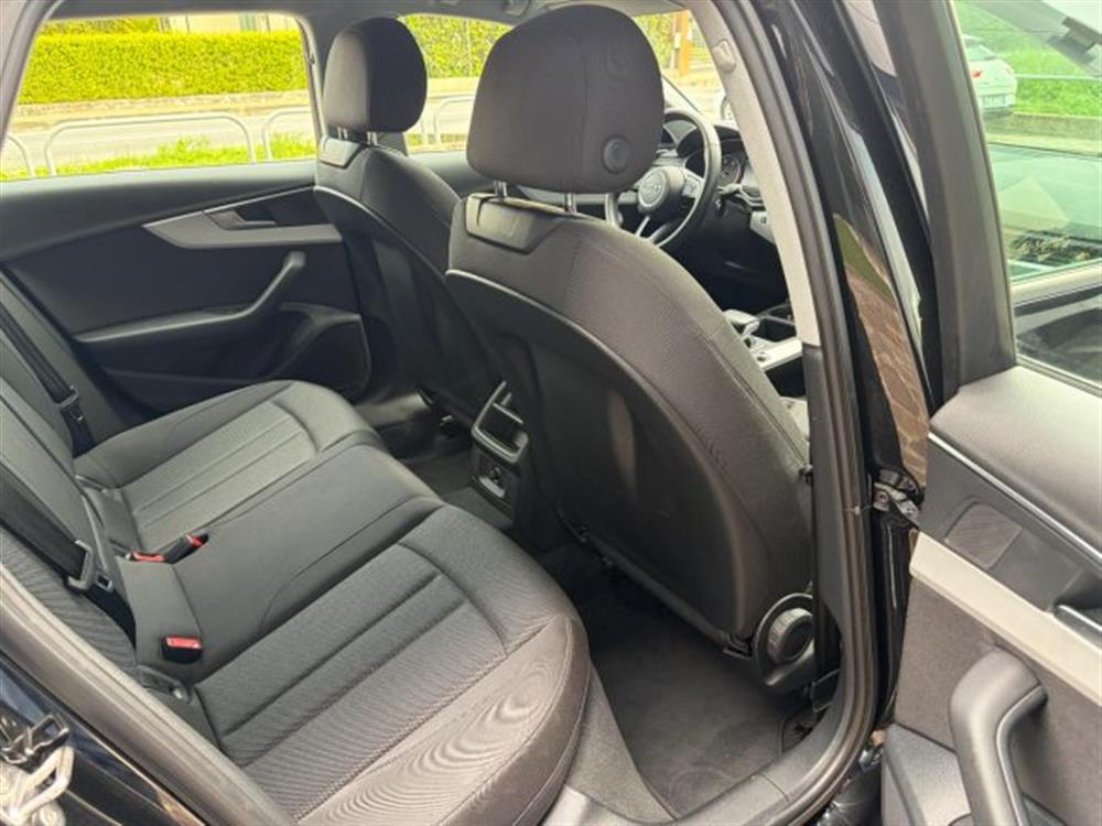 A4 A4 AVANT 30 TDI 136CV S