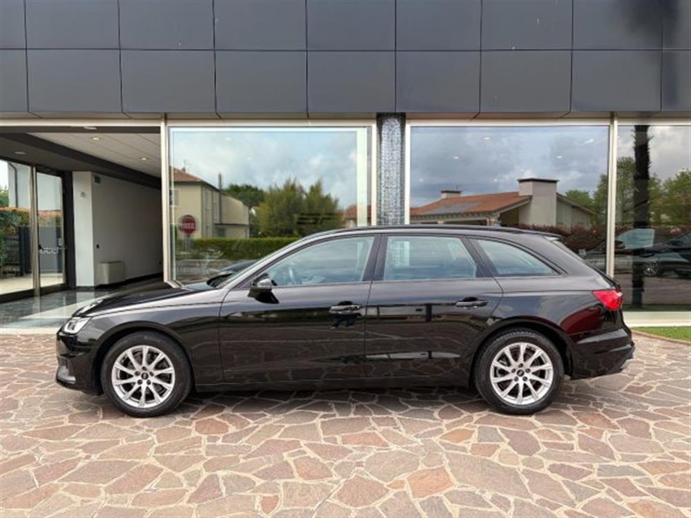 A4 A4 AVANT 30 TDI 136CV S