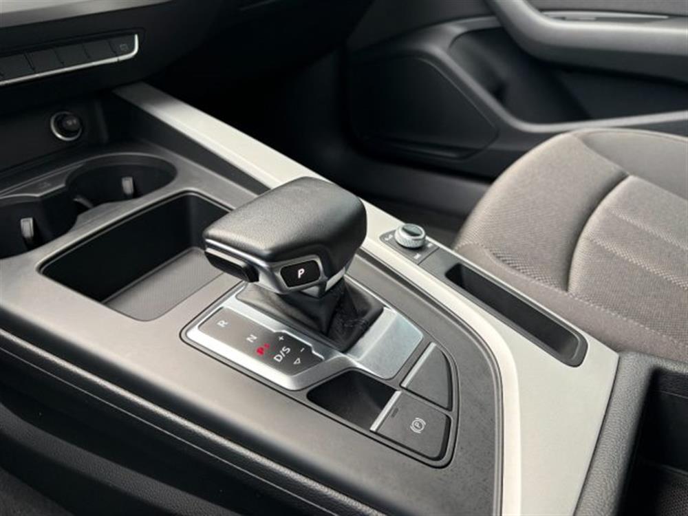 A4 A4 AVANT 30 TDI 136CV S