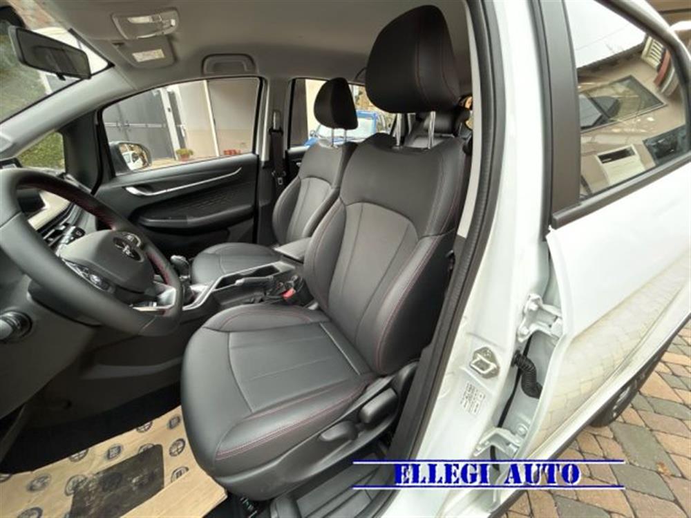 Quattro Quattro 1.5 MT KM 0