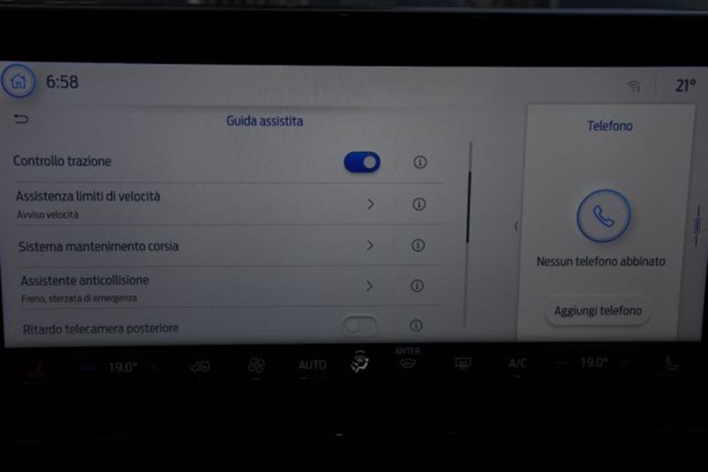 Tourneo Custom Tourneo Custom 320 2.0 EcoBlue 150C