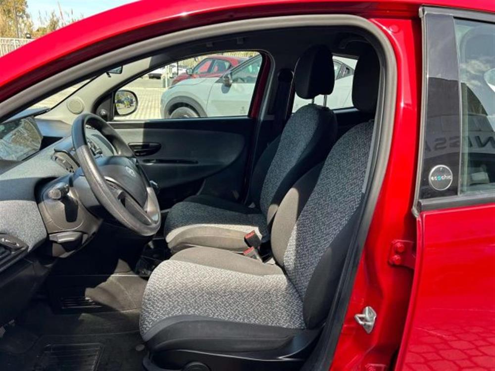 Ypsilon Ypsilon 1.0 FireFly 70cv S&S