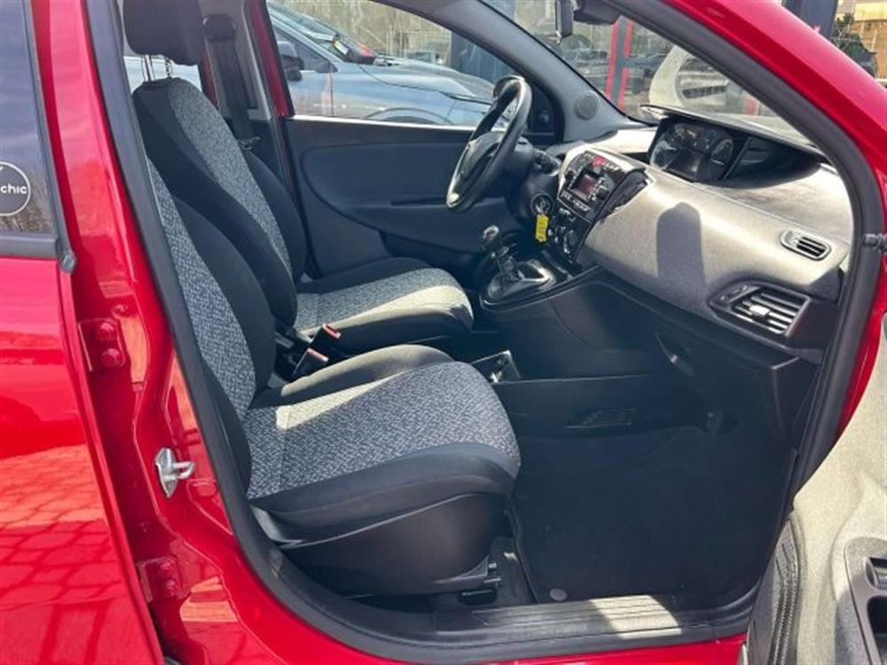 Ypsilon Ypsilon 1.0 FireFly 70cv S&S