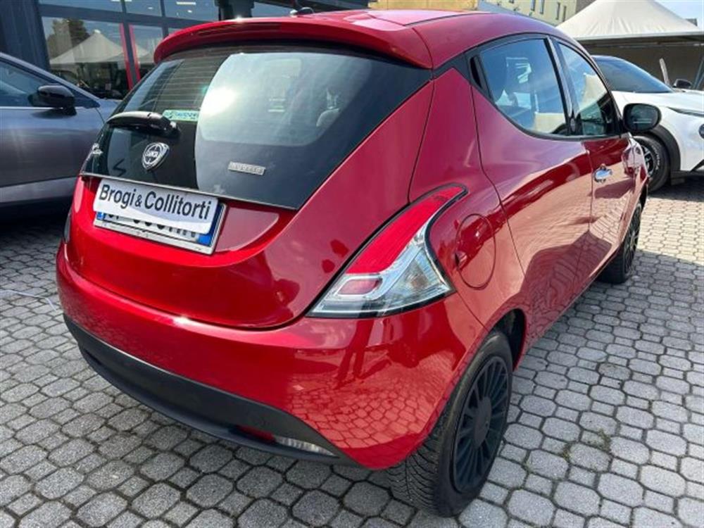 Ypsilon Ypsilon 1.0 FireFly 70cv S&S