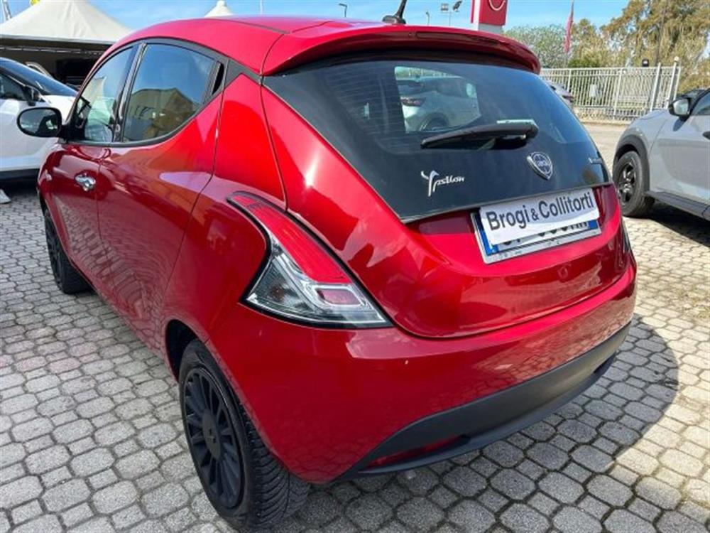 Ypsilon Ypsilon 1.0 FireFly 70cv S&S