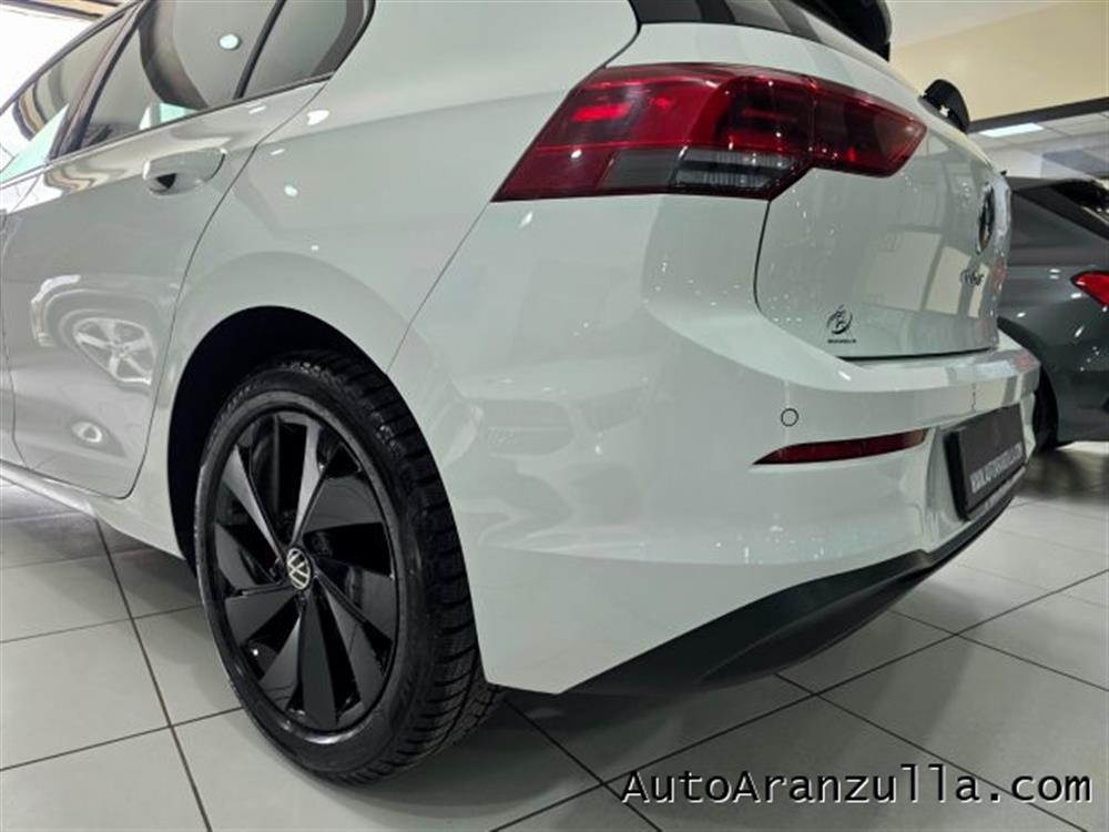 Golf Golf 8 2.0 TDI 150CV SCR