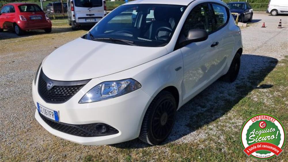 Ypsilon Ypsilon 1.0 FireFly 5 porte