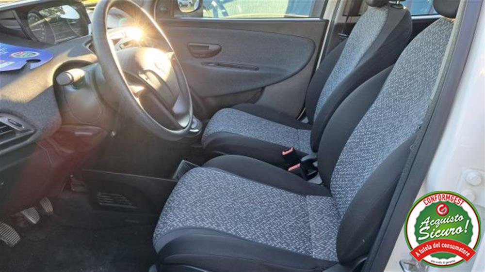 Ypsilon Ypsilon 1.0 FireFly 5 porte