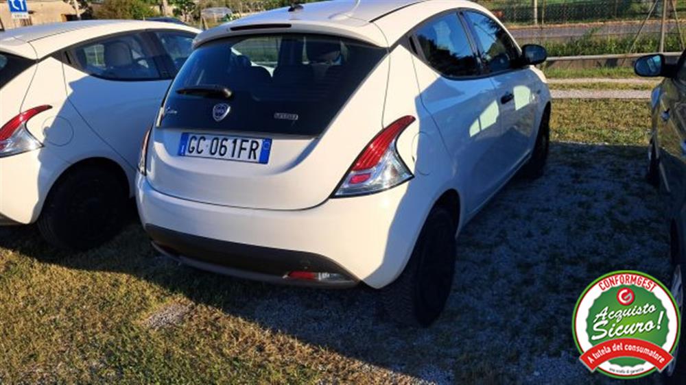 Ypsilon Ypsilon 1.0 FireFly 5 porte