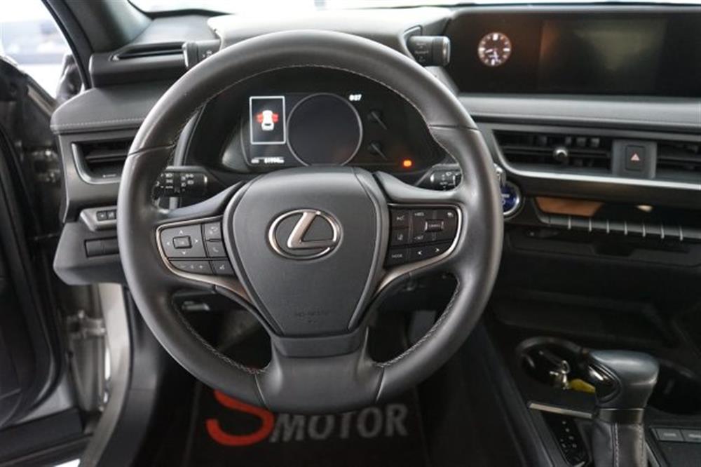 UX 250h UX 250h Hybrid 2WD Business