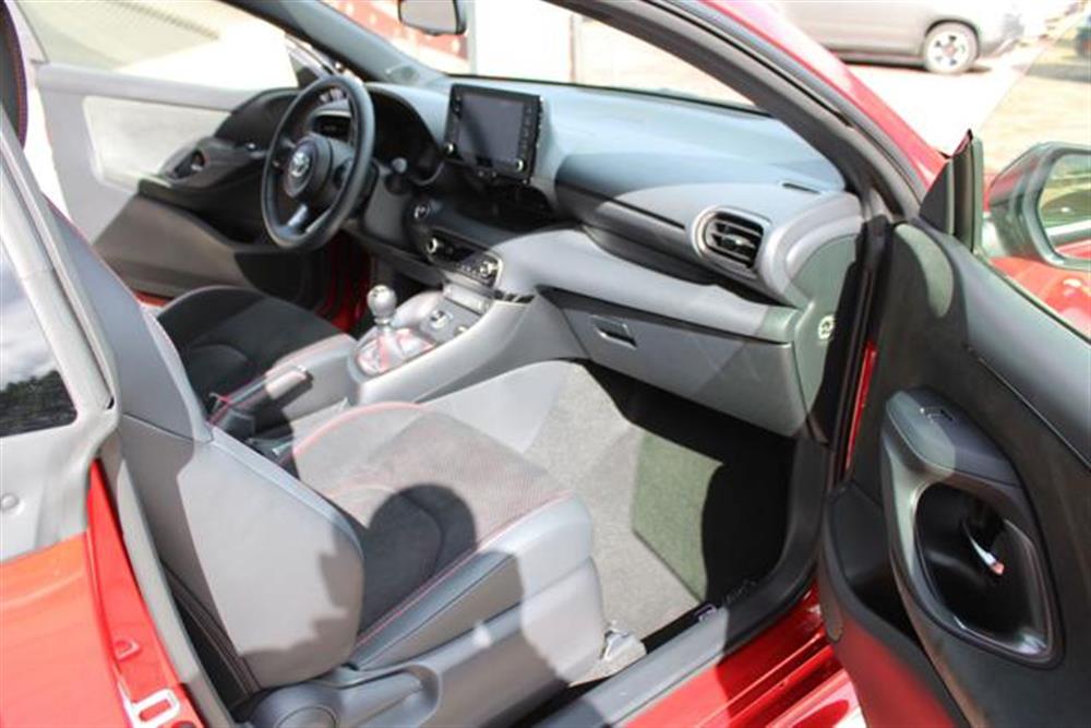 Yaris Yaris 1.6 Turbo GR Circuit