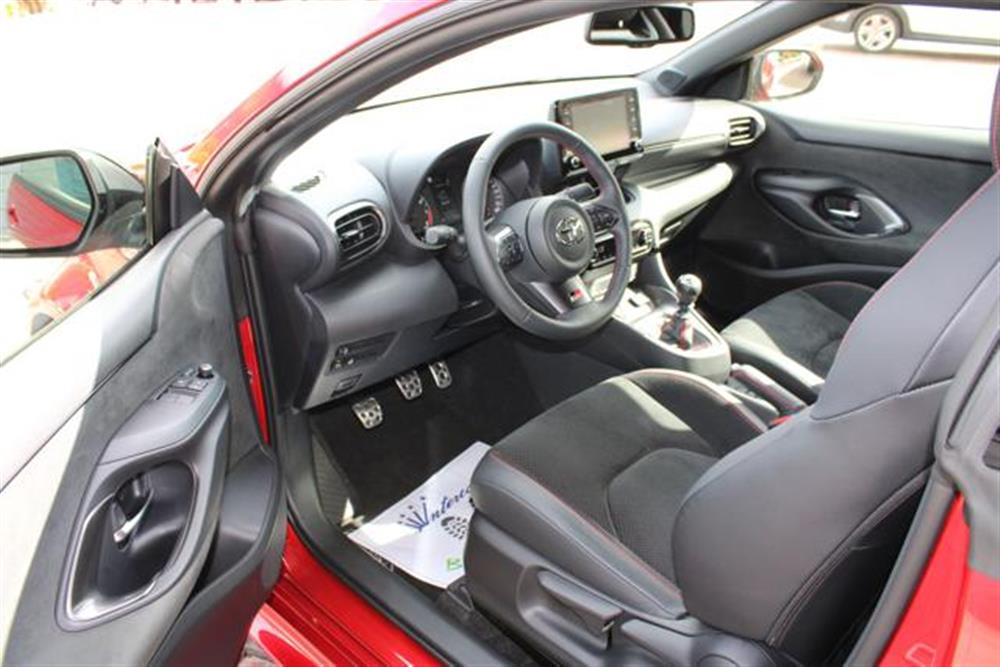 Yaris Yaris 1.6 Turbo GR Circuit