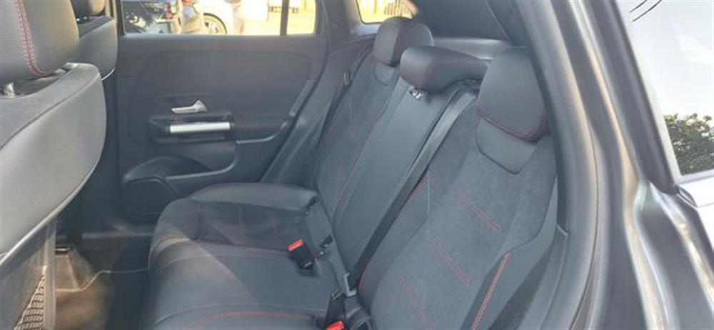 GLA 200 GLA 200 d Automatic 4Matic P