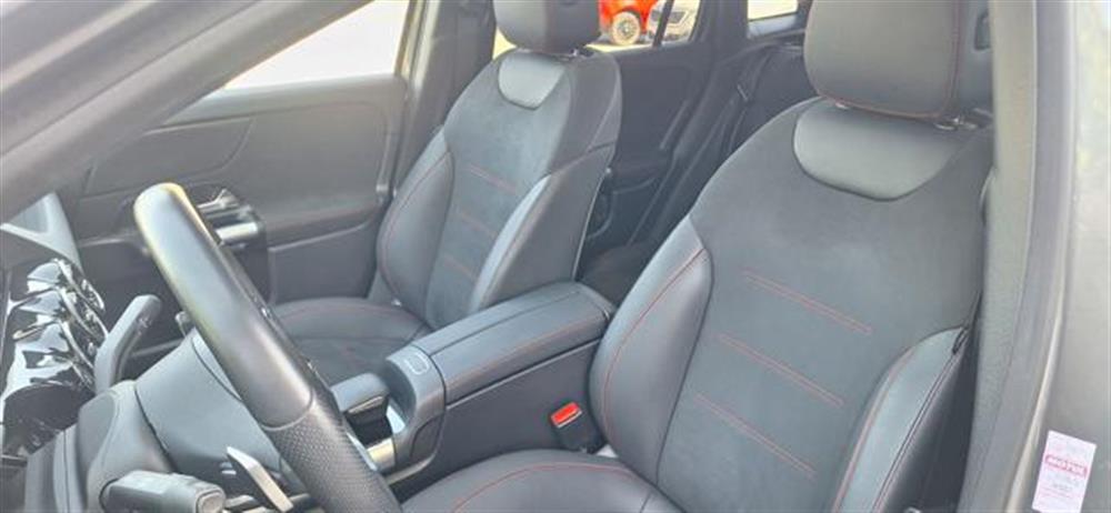 GLA 200 GLA 200 d Automatic 4Matic P