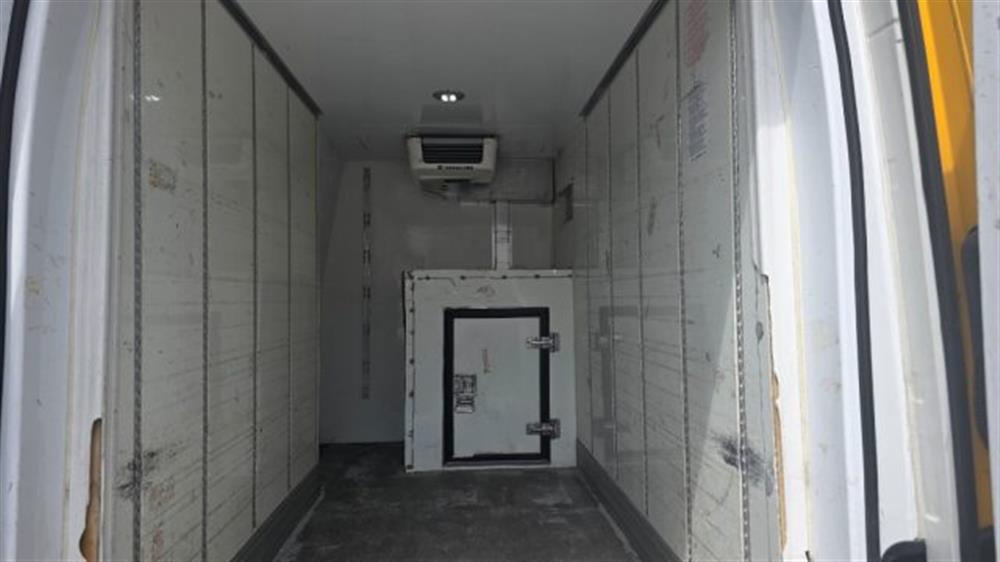 e-Crafter e-Crafter 35 136 CV L3H3 frigo