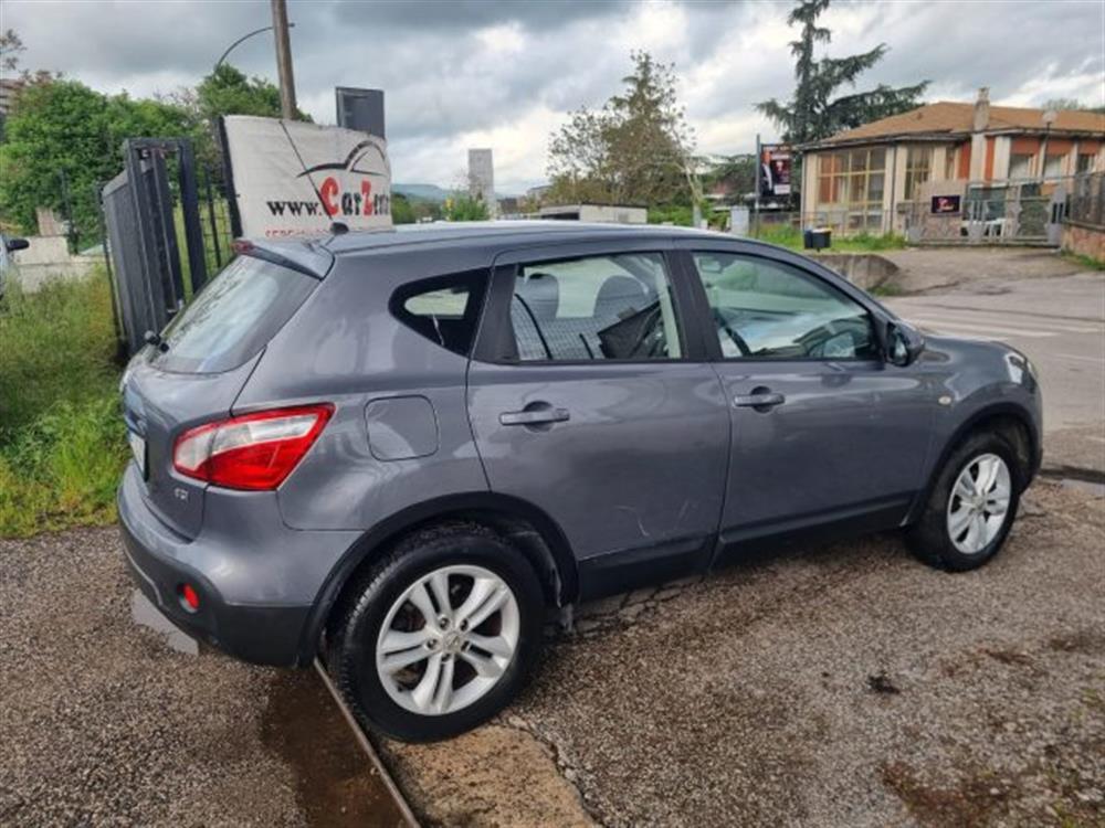 Qashqai Qashqai 2.0 dCi DPF 4WD Acen