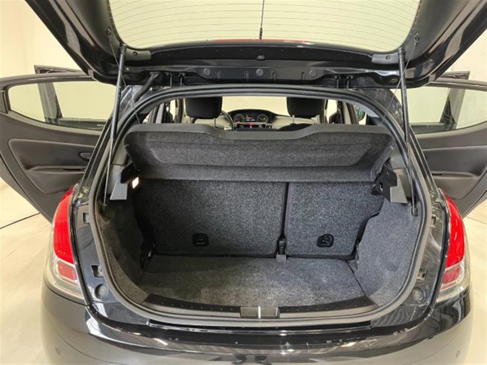 Ypsilon Ypsilon 1.2 Gold 5P Manuale