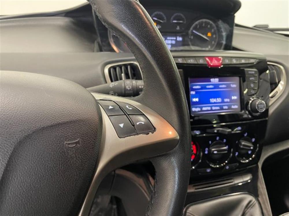 Ypsilon Ypsilon 1.2 Gold 5P Manuale