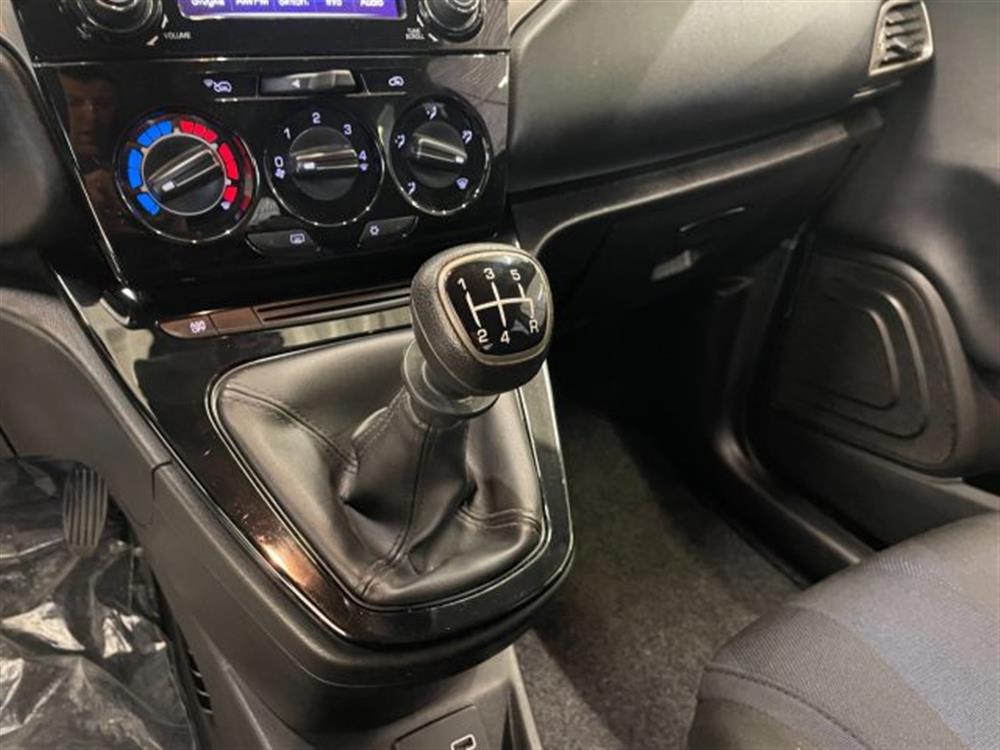 Ypsilon Ypsilon 1.2 Gold 5P Manuale