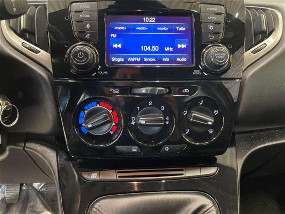 Ypsilon Ypsilon 1.2 Gold 5P Manuale