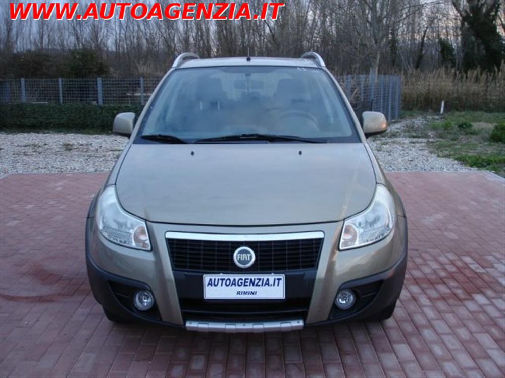 Sedici Sedici 1.9 MJT 4x4 Emotion.