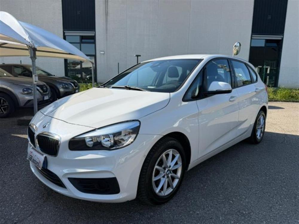 214 214 d Active Tourer NEOP