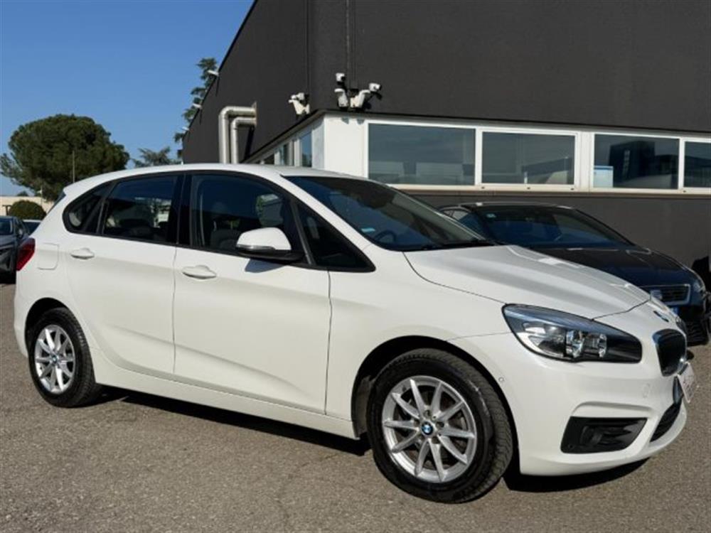 214 214 d Active Tourer NEOP