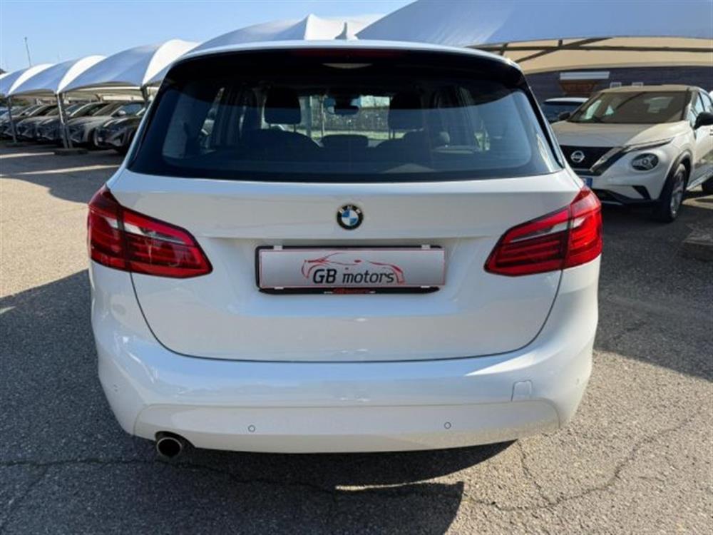 214 214 d Active Tourer NEOP