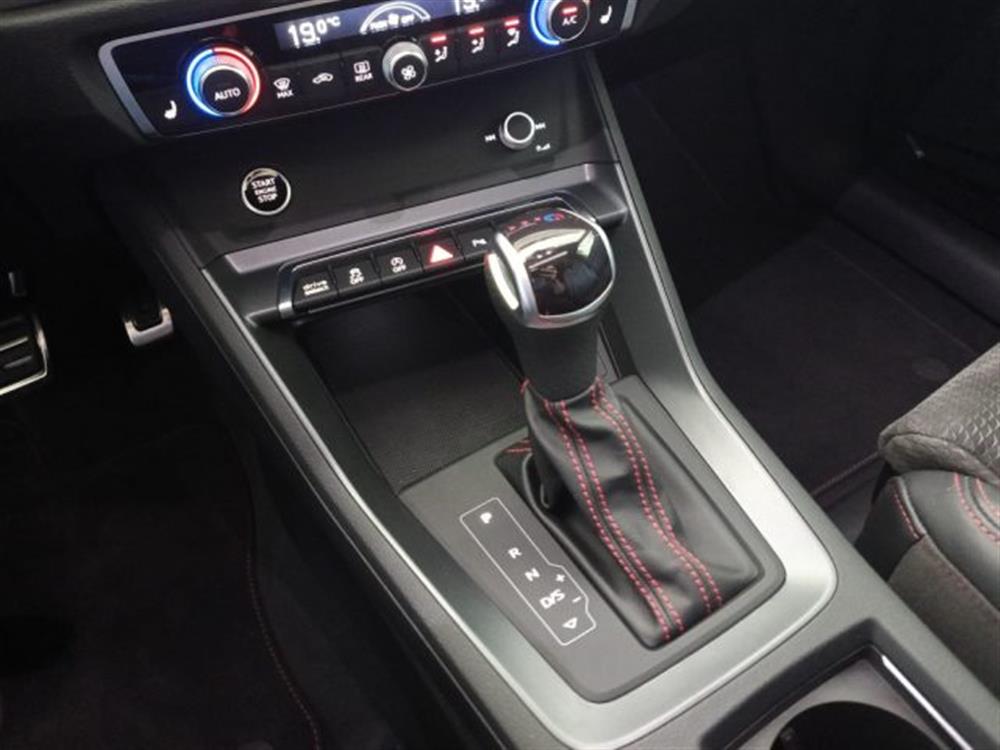 Q3 Q3 SPB 40 TDI quattro S