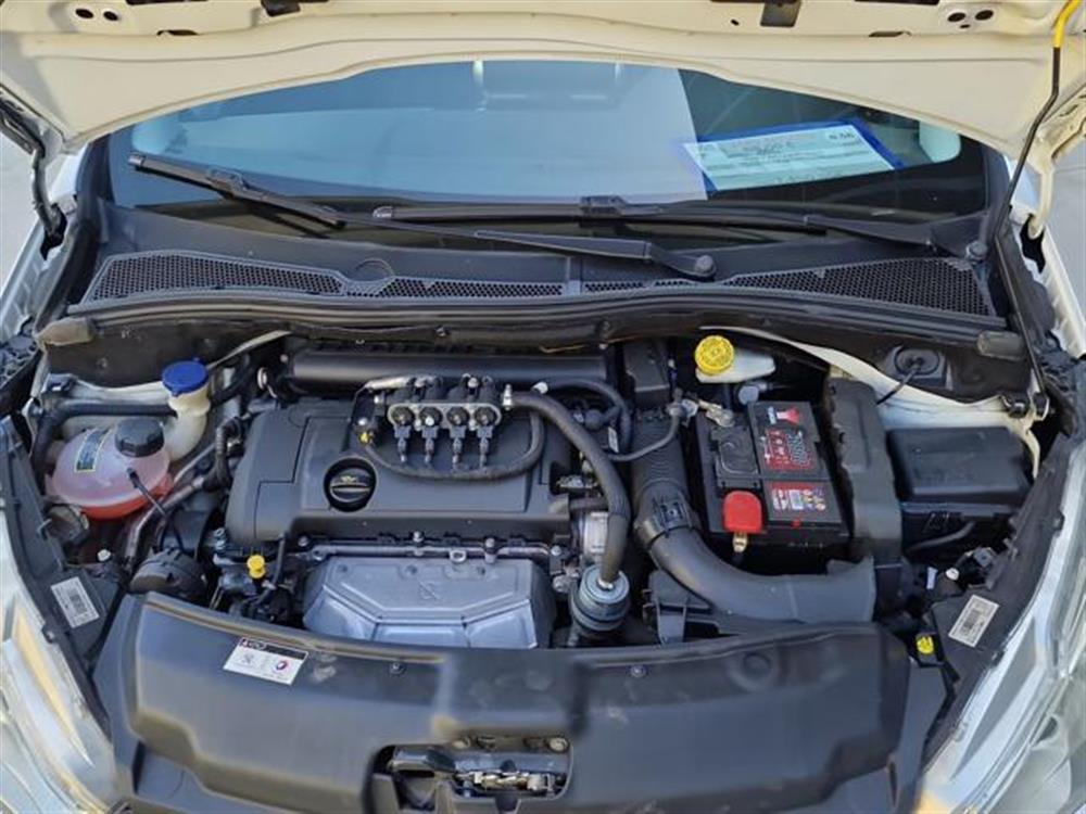 208 208 1° serie 1.4 VTi 95