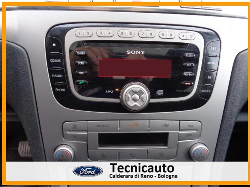 S-Max S-Max 2.0 TDCi 130CV 6tr.