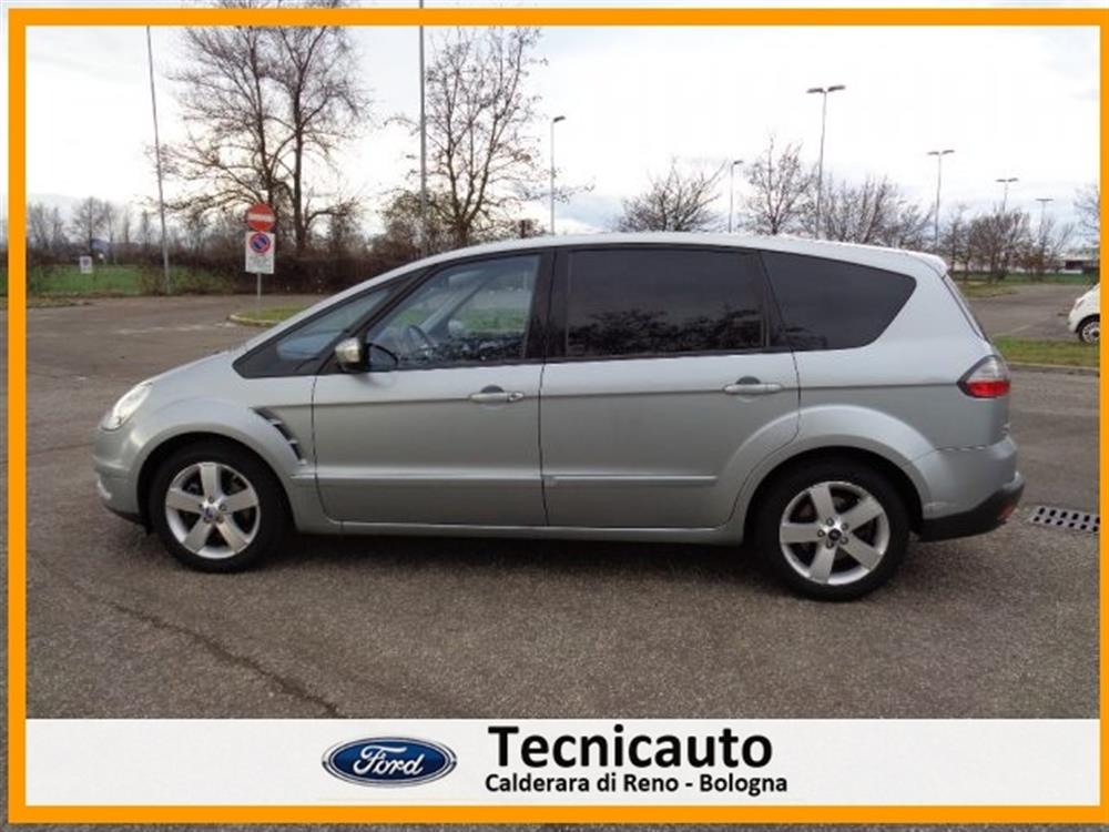 S-Max S-Max 2.0 TDCi 130CV 6tr.