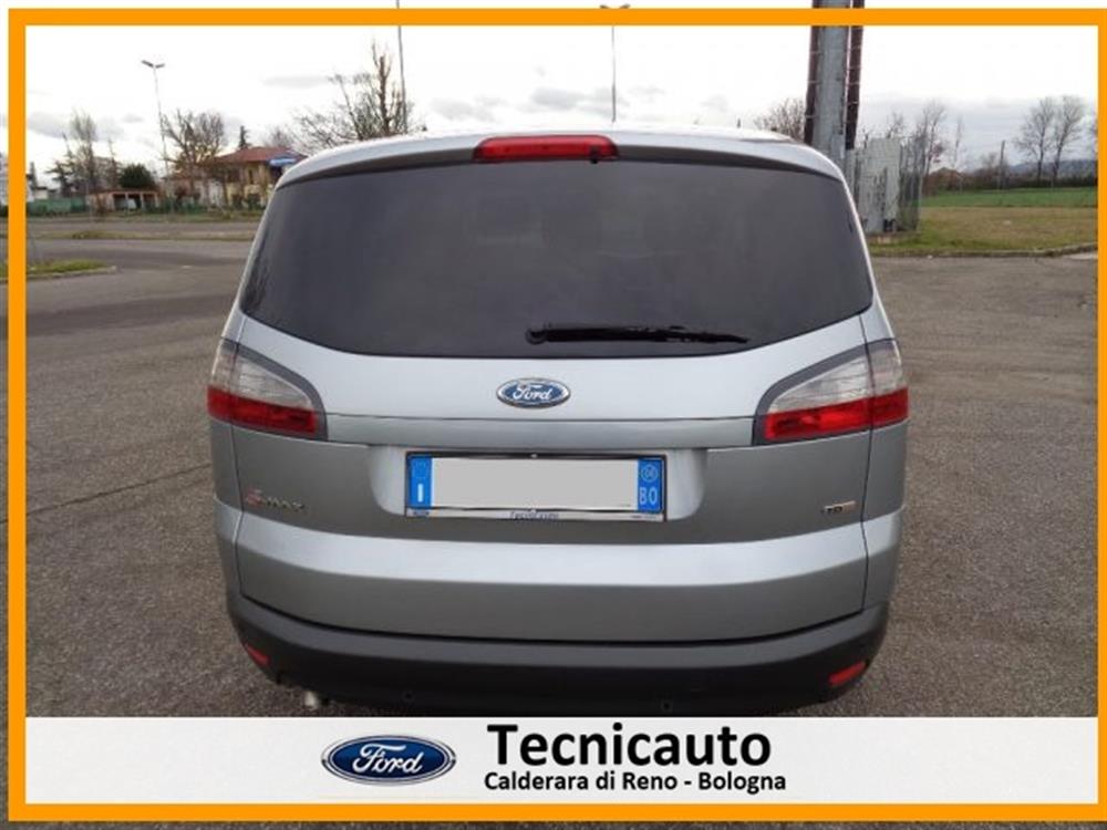 S-Max S-Max 2.0 TDCi 130CV 6tr.
