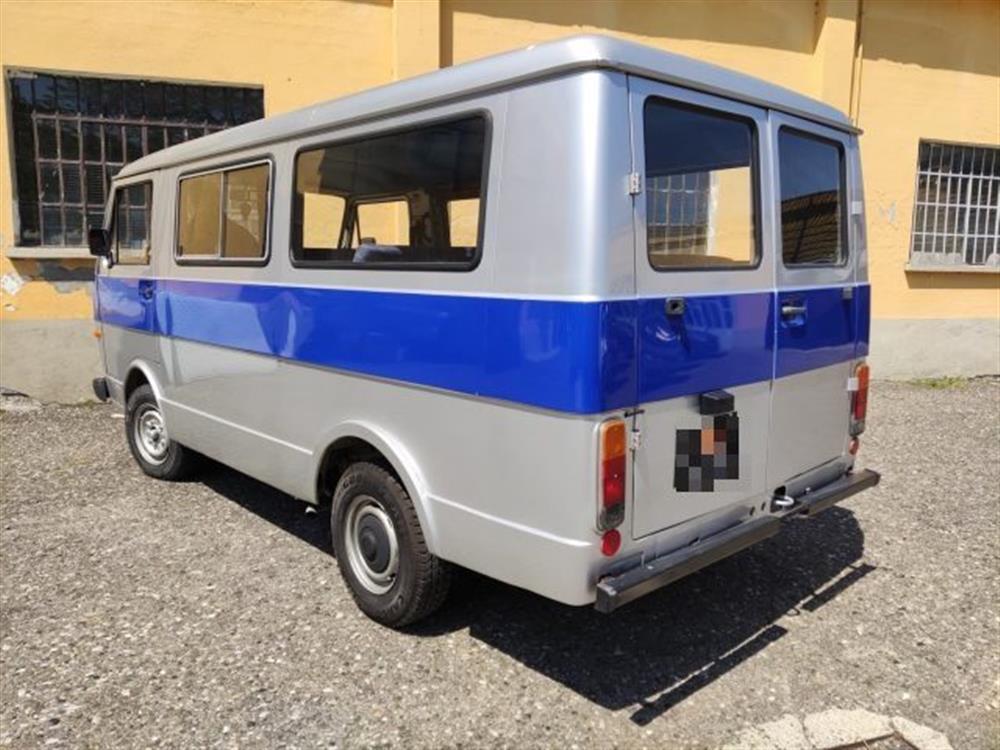 LT LT 9 posti Caravelle 19