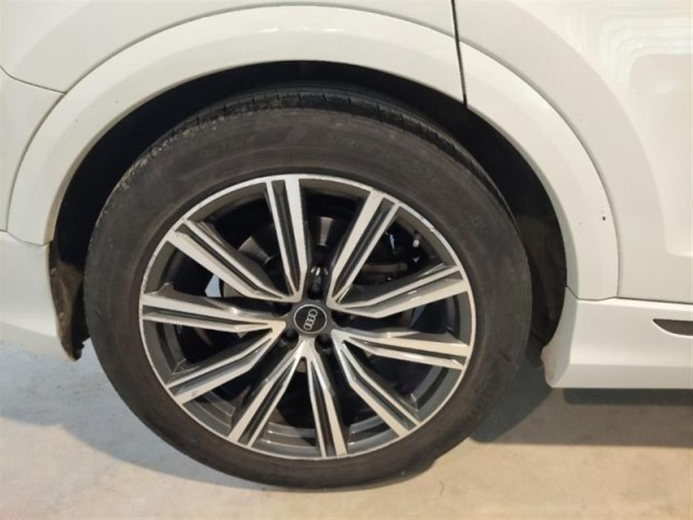 Q8 Q8 45 TDI quattro tiptr